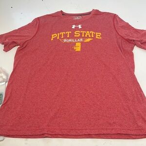 Under Armour Large Loose HeatGear Red Pitt State Gorillas Short Sleeve T Shirt
